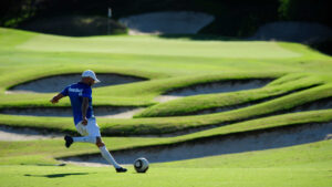 Fußballgolf - Bild vom Finaltag der American FootGolf League im Desert Willow Golf Resort in Palm Desert, Kalifornien, am Sonntag, dem 6. November 2016.