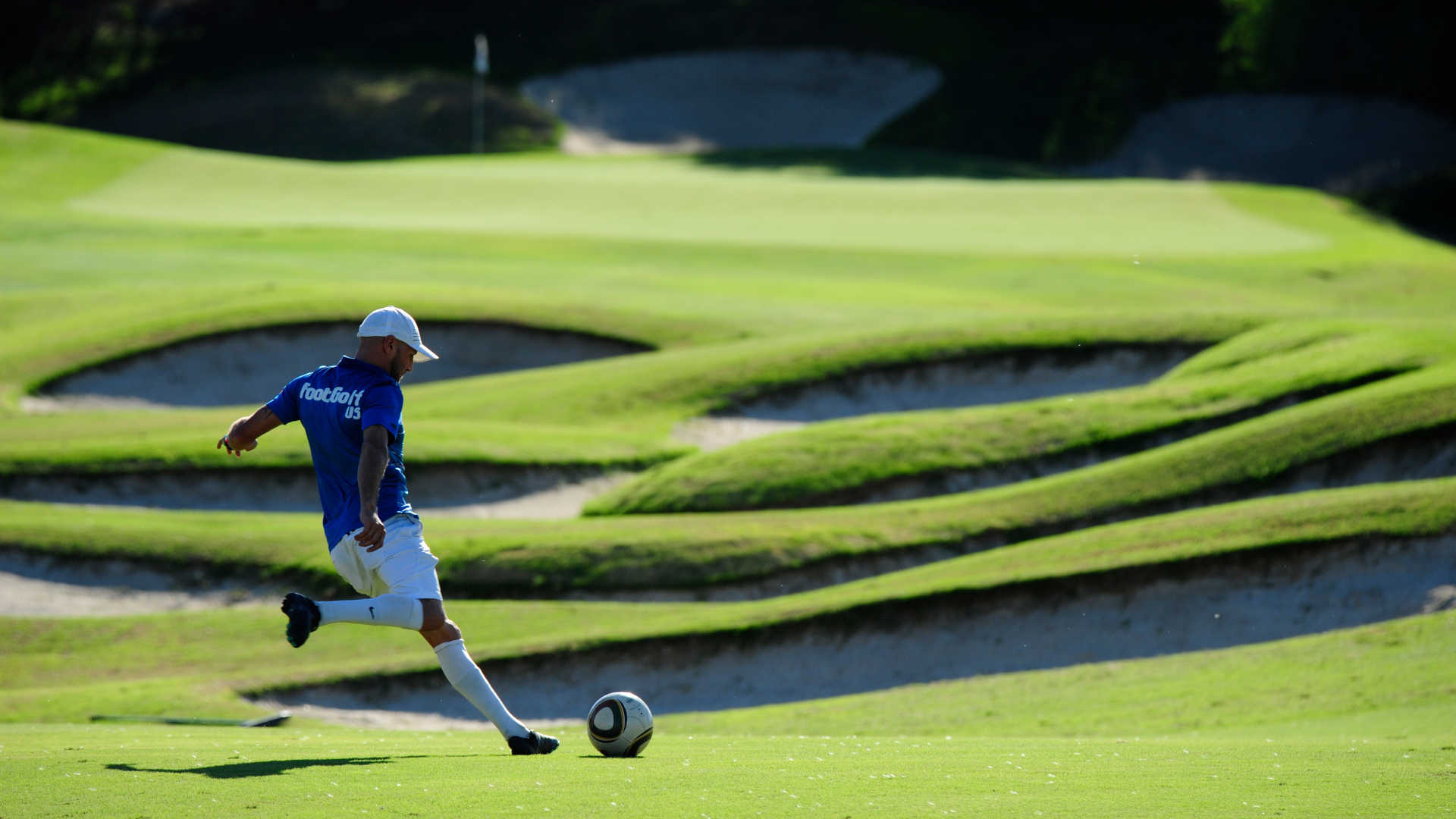 Fußballgolf - Bild vom Finaltag der American FootGolf League im Desert Willow Golf Resort in Palm Desert, Kalifornien, am Sonntag, dem 6. November 2016.