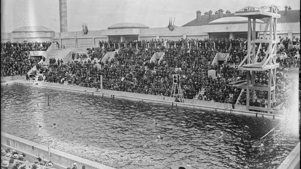Wasserball – Ein Spiel während der Olympiade 1924 zwischen Frankreich und Belgien.